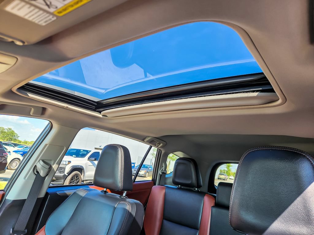 Used 2013 Toyota RAV4 Limited AWD/4WD image 9