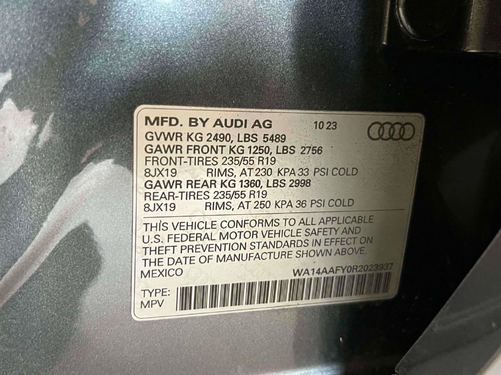 Used 2024 Audi Q5 2.0T Premium w/ Convenience Package AWD/4WD image 19