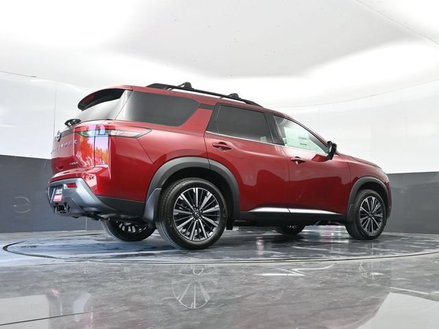 Used 2026 Nissan Pathfinder Platinum FWD image 60