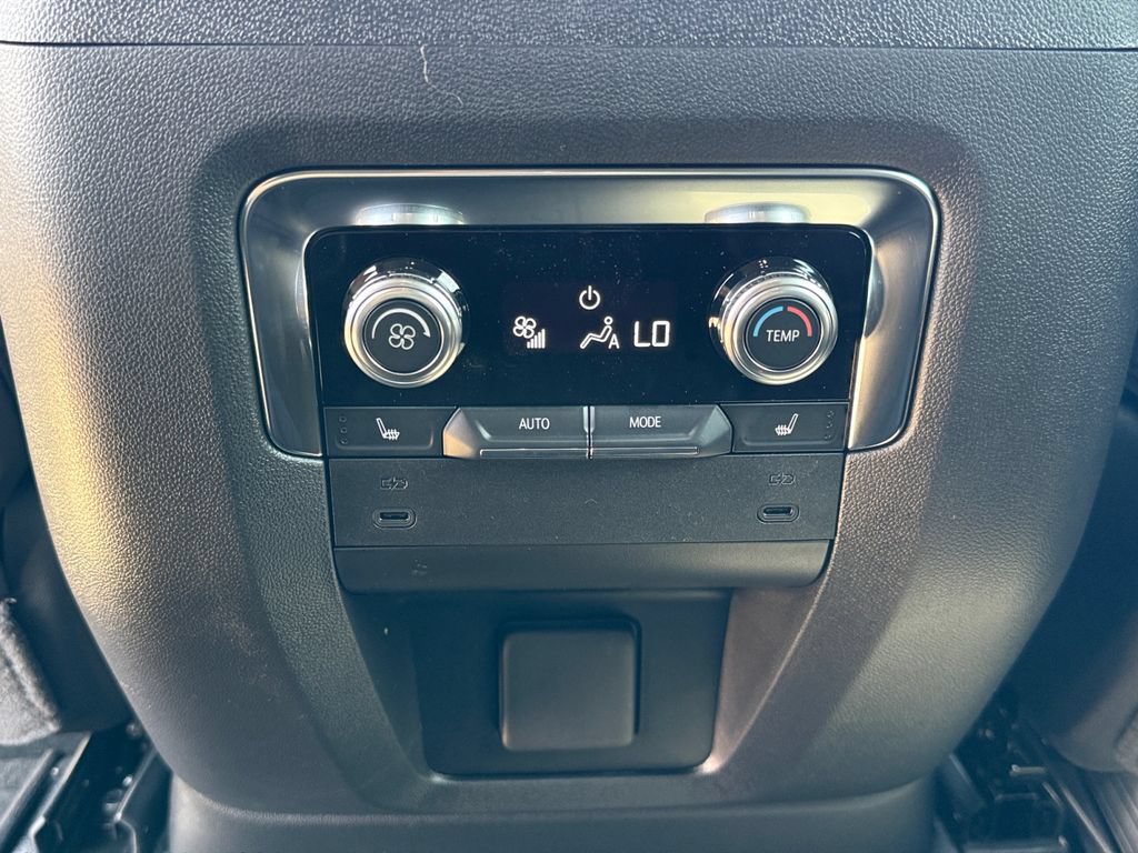 New 2026 GMC Yukon Elevation w/ LPO, Floor Liner Package AWD/4WD image 38