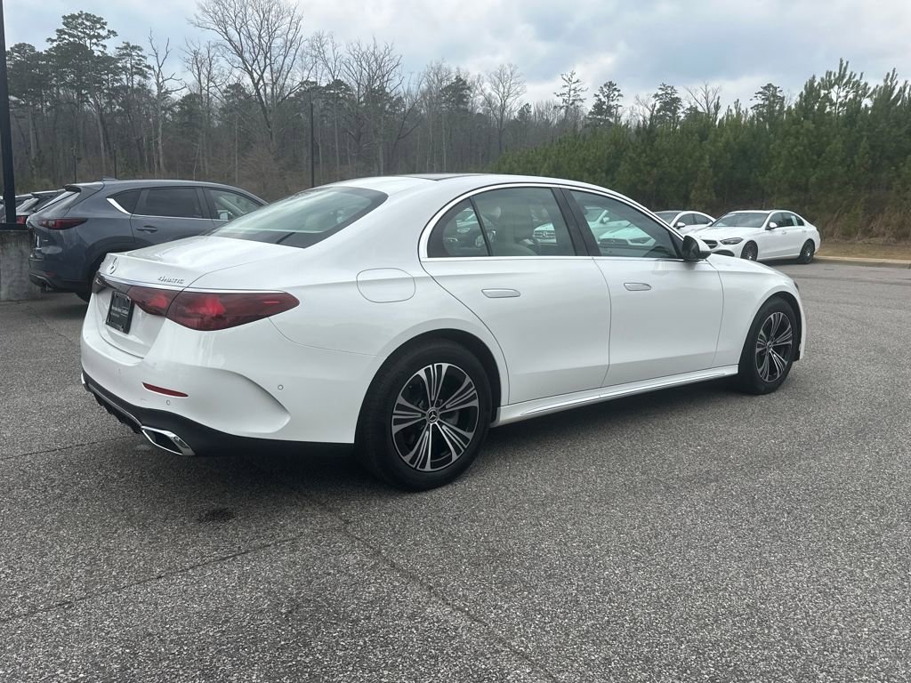 Used 2024 Mercedes-Benz E 350 4MATIC Sedan image 13