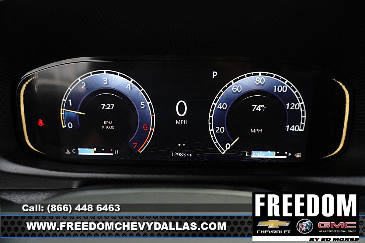 Used 2025 Jeep Wagoneer L Series II AWD/4WD image 15
