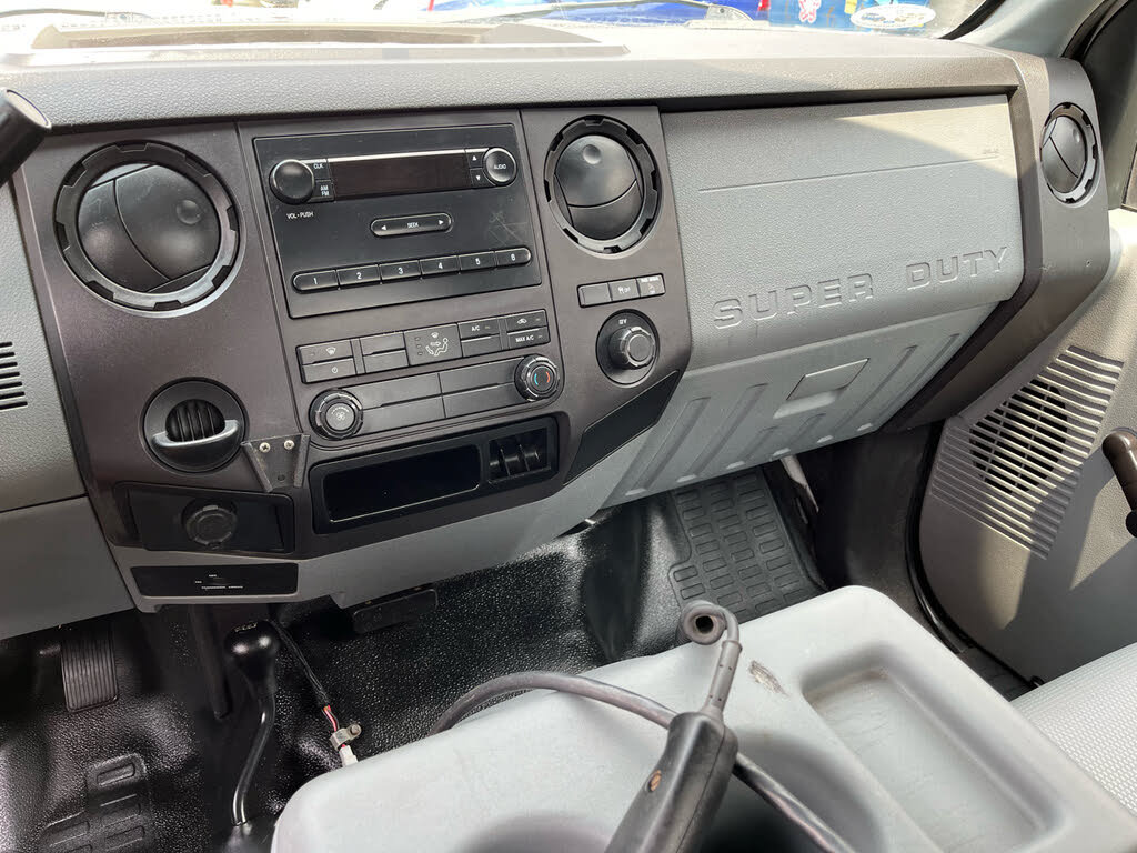 Used 2012 Ford F350 XL w/ Snow Plow Prep Pkg AWD/4WD image 14