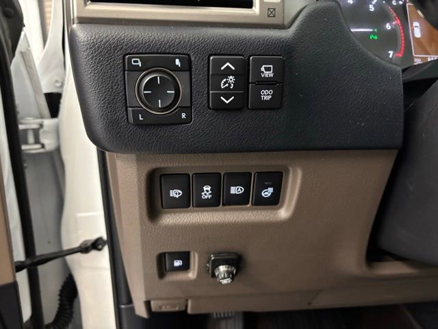 Used 2021 Lexus GX 460 Luxury image 25