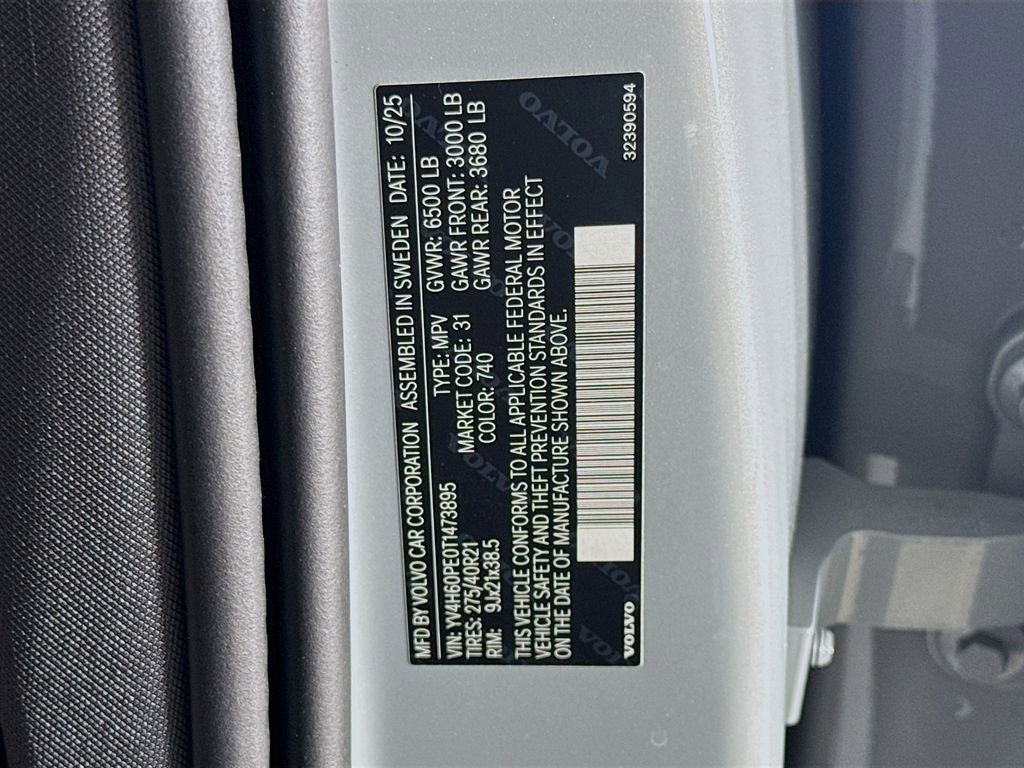 New 2026 Volvo XC90 T8 Plus w/ Protection Package Premier AWD/4WD image 35