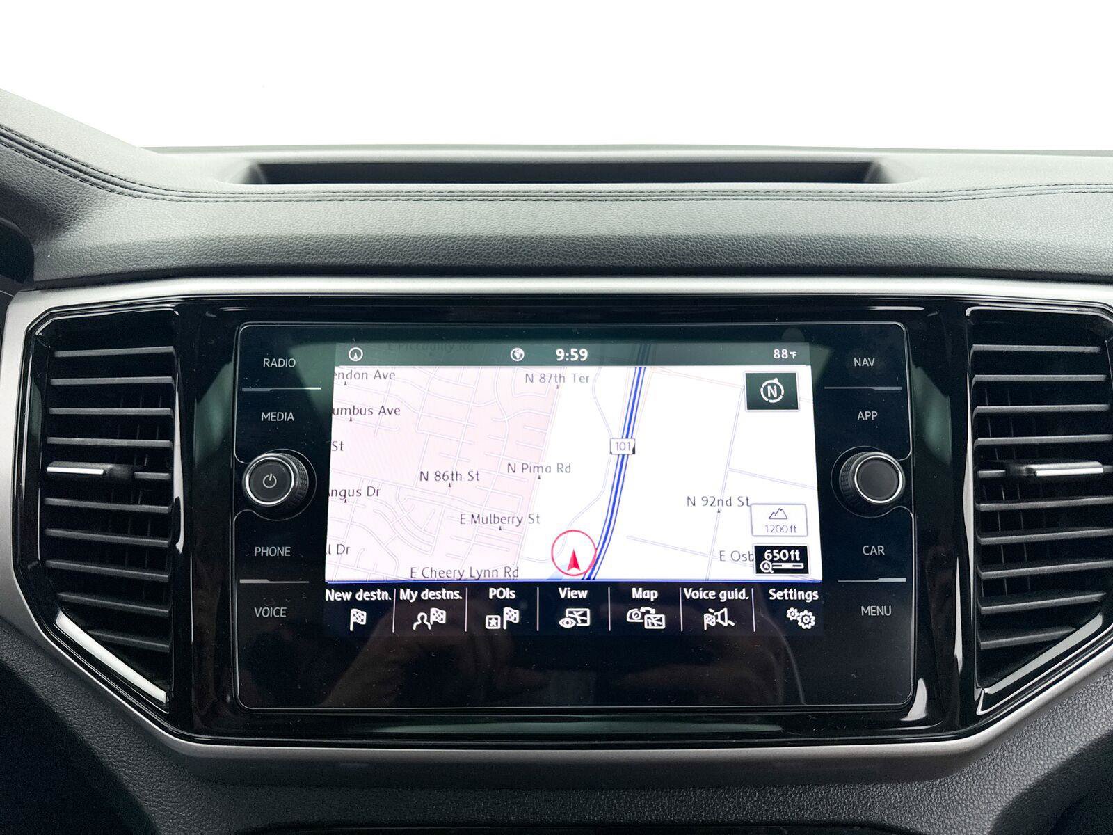 Used 2020 Volkswagen Atlas Cross Sport SEL FWD image 5