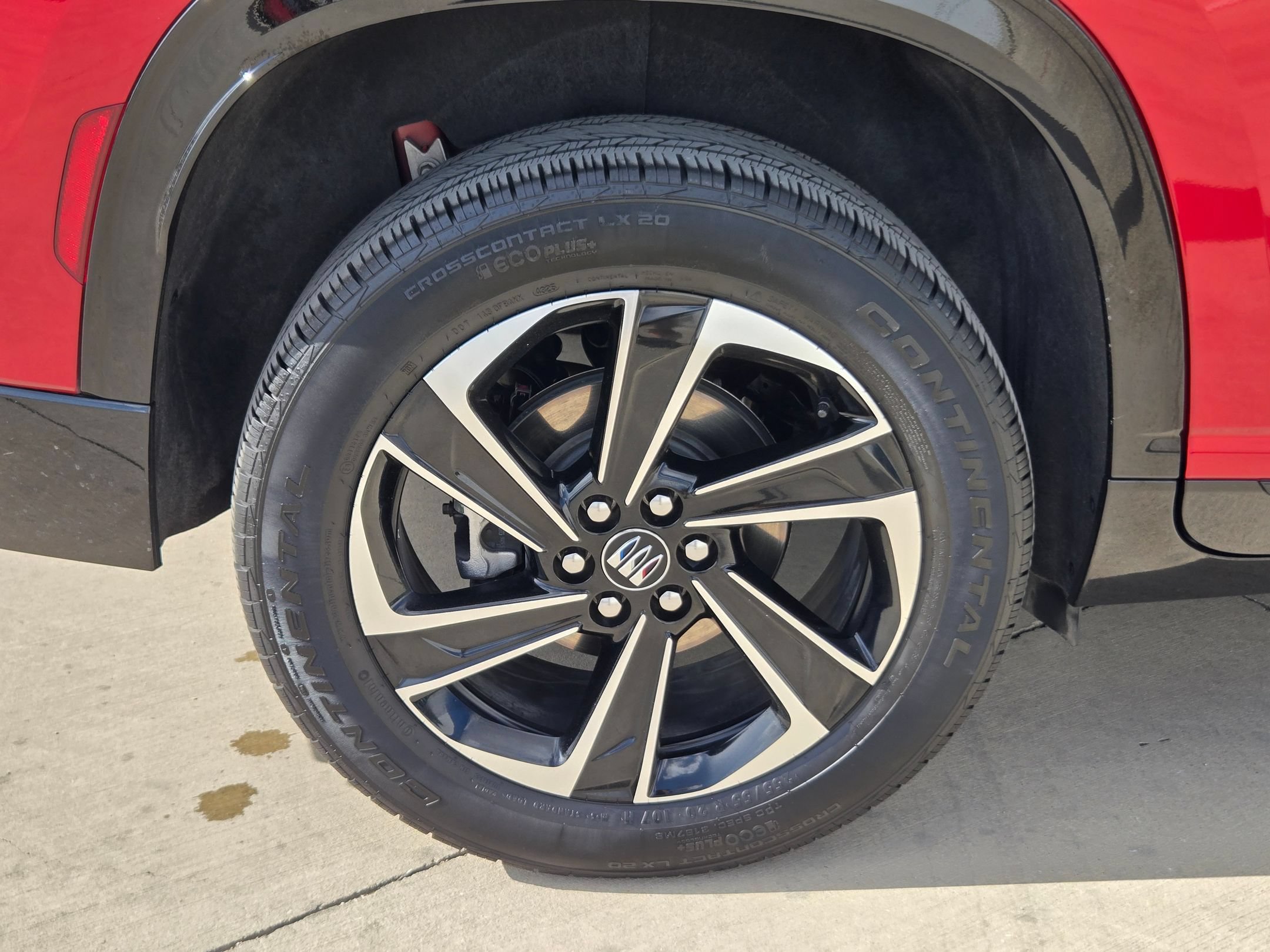 Certified 2026 Buick Enclave Sport Touring FWD image 26