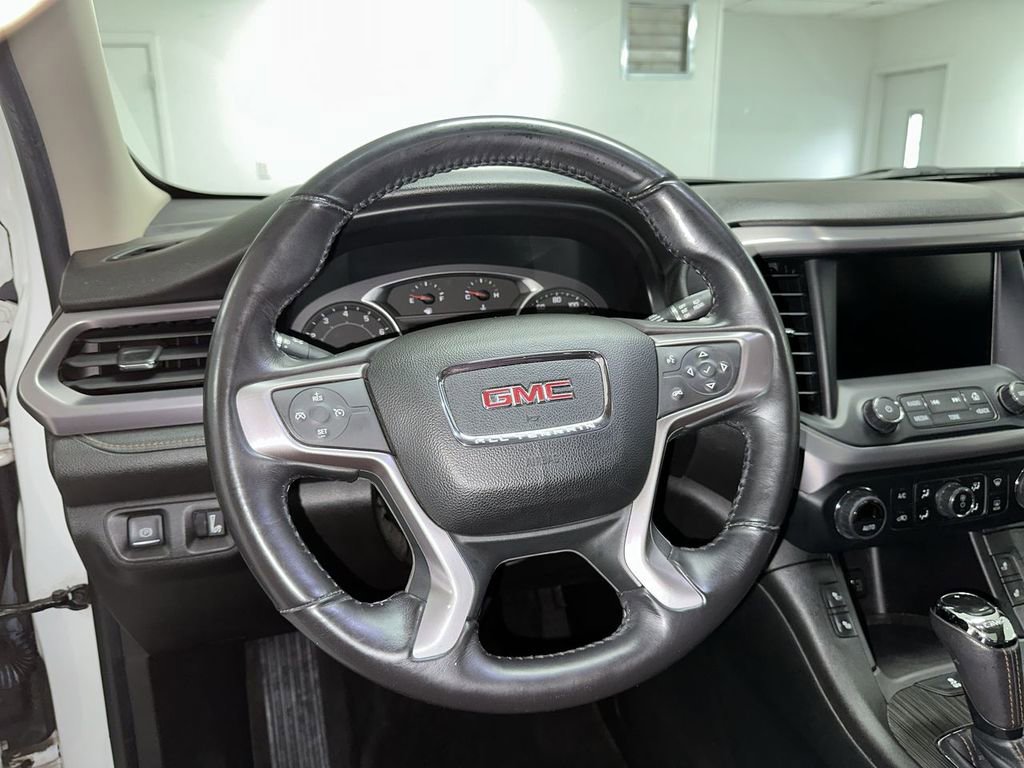 Used 2017 GMC Acadia SLE w/ Driver Alert Package I AWD/4WD image 15