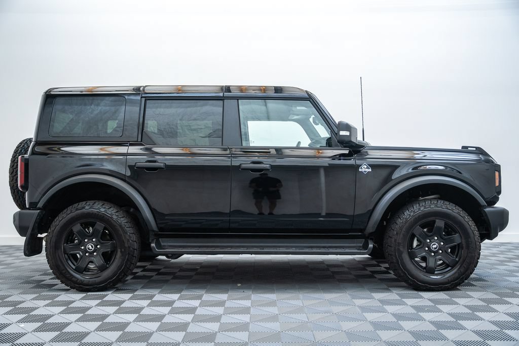Used 2025 Ford Bronco Outer Banks AWD/4WD image 4