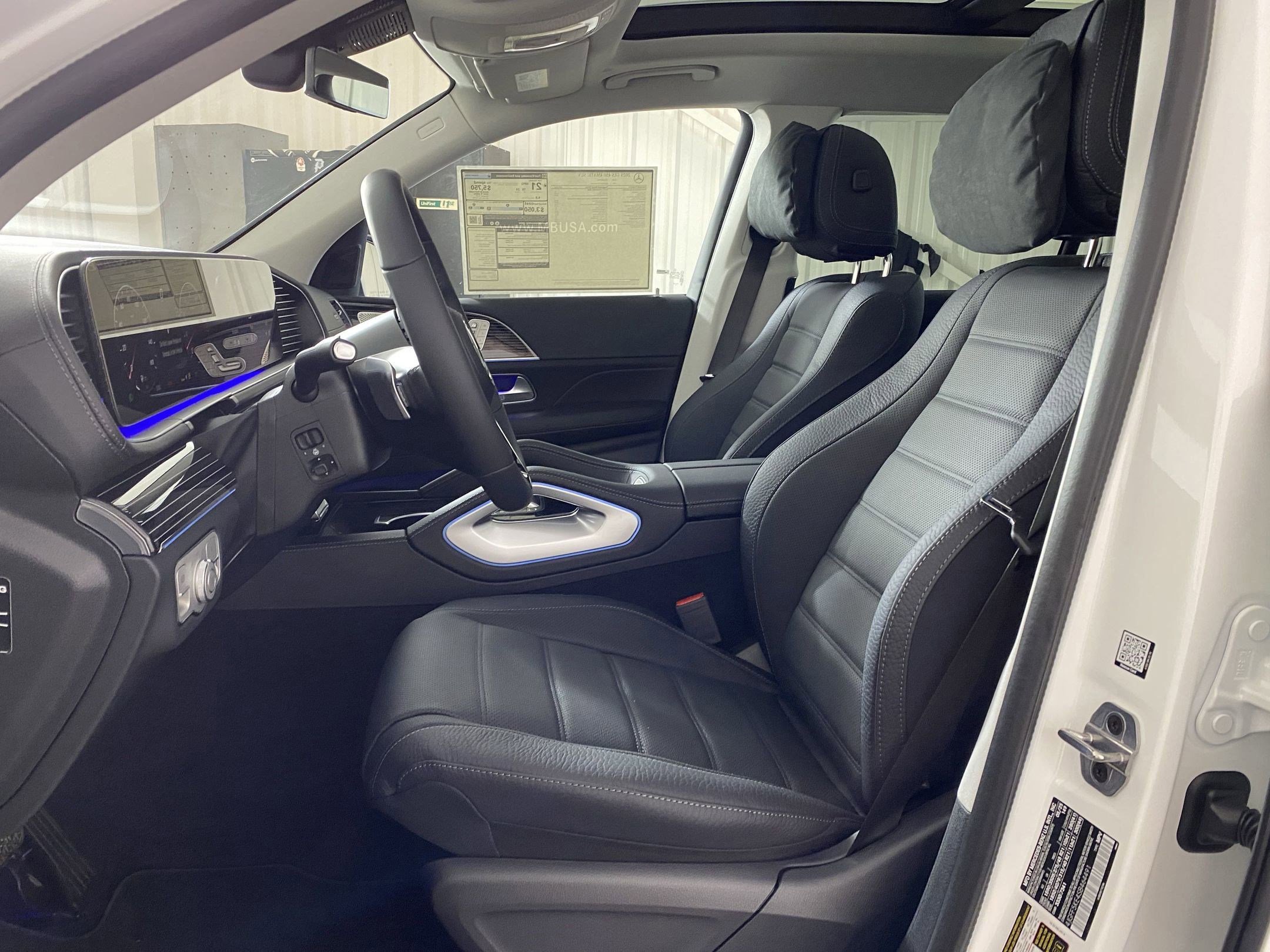 New 2025 Mercedes-Benz GLS 450 4MATIC image 4