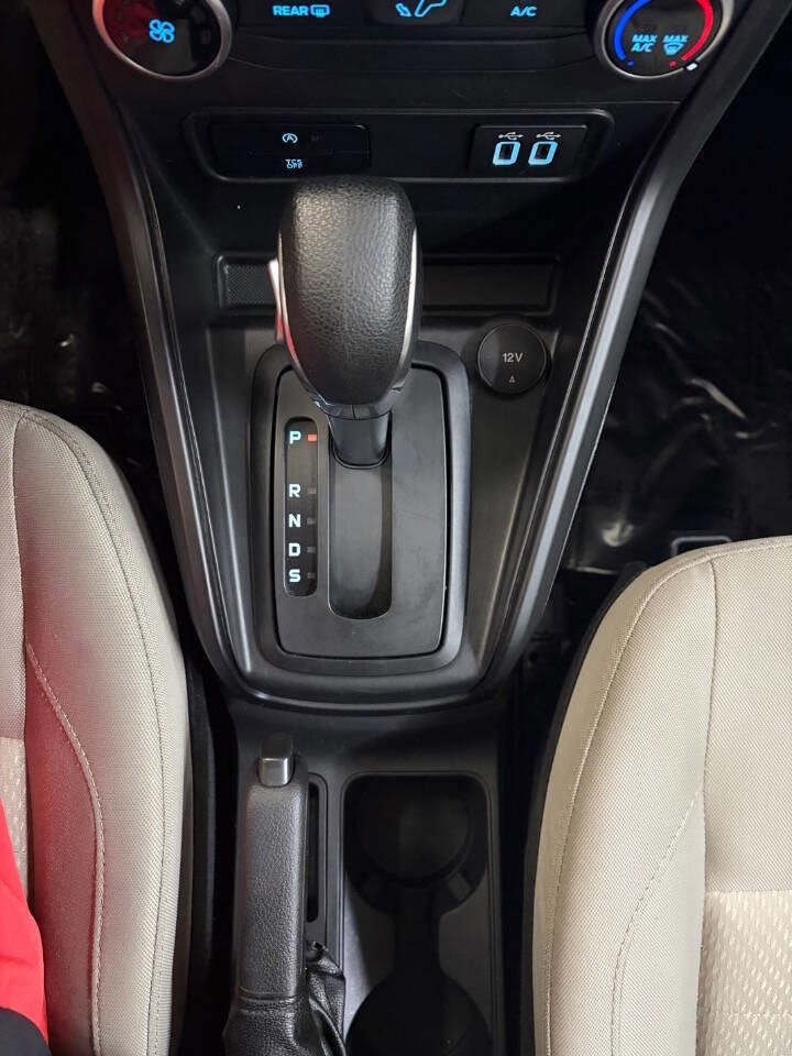 Used 2020 Ford EcoSport S AWD/4WD image 17