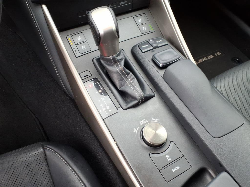 Used 2015 Lexus IS 250 image 23