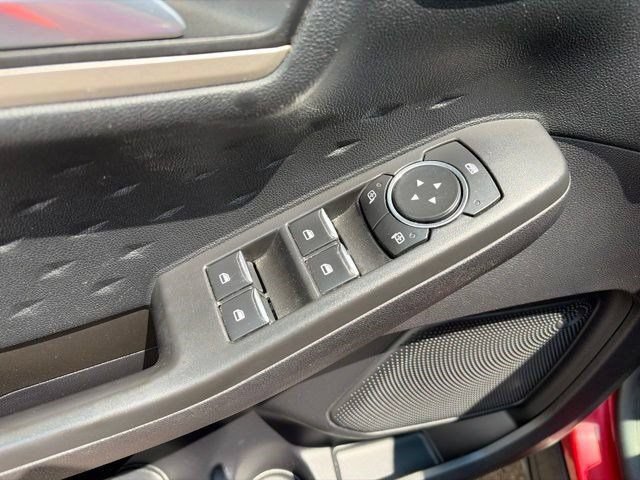 Used 2020 Ford Escape SEL AWD/4WD image 14