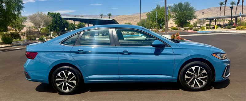 Used 2025 Volkswagen Jetta S FWD image 3