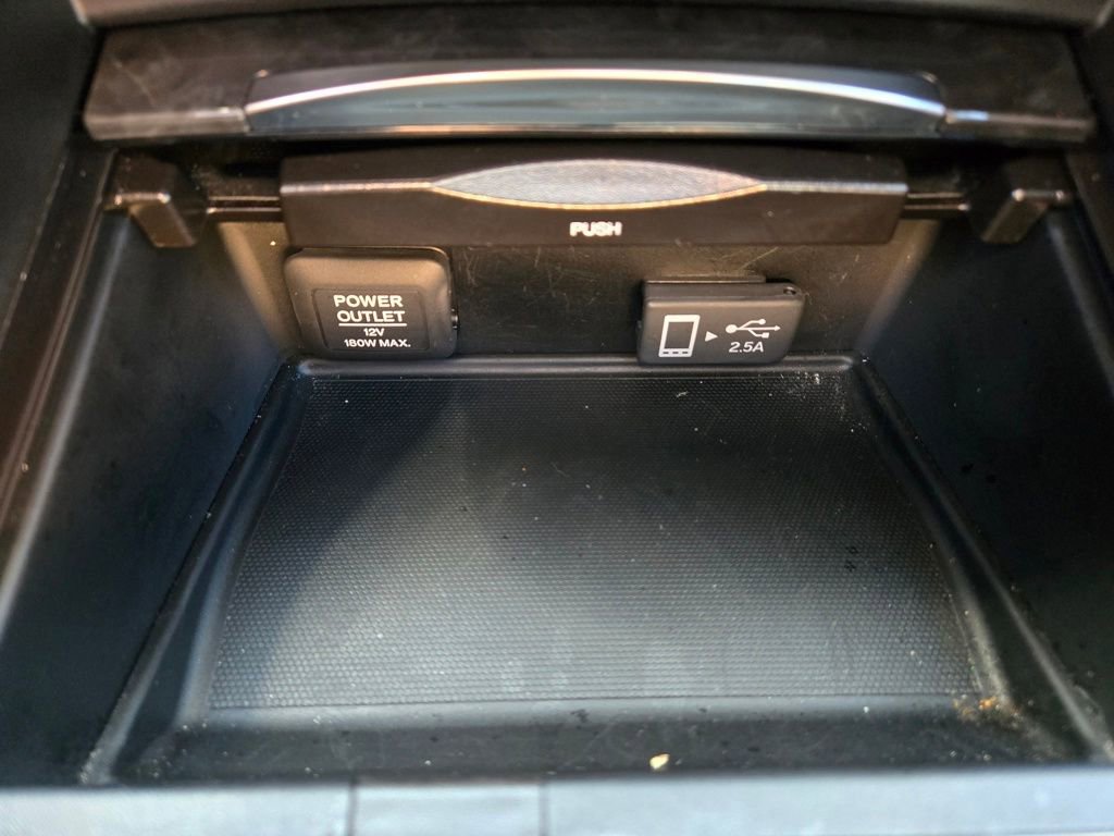 Used 2019 Acura TLX w/ Technology Package FWD image 34
