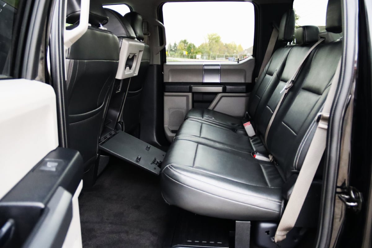 Used 2017 Ford F250 XLT w/ XLT Premium Package AWD/4WD image 44