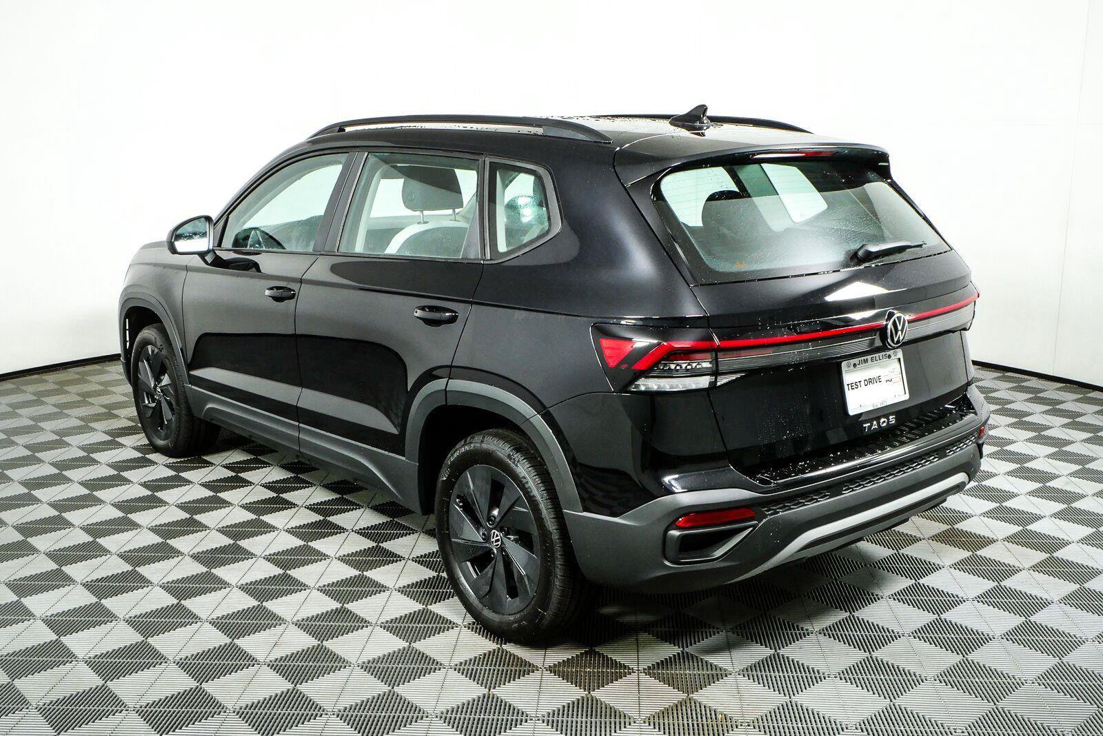 New 2027 Volkswagen Taos S FWD image 10