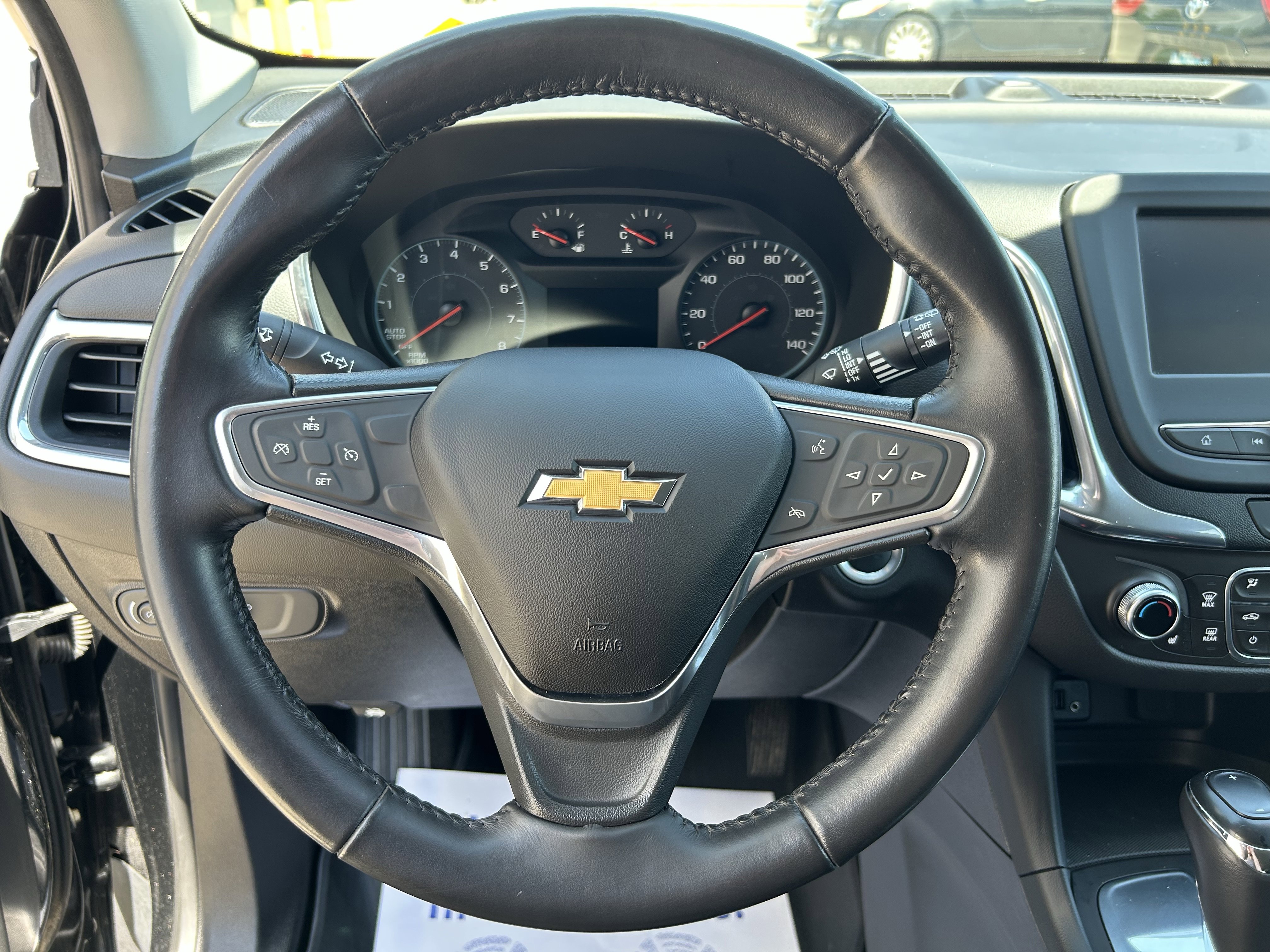 Used 2018 Chevrolet Equinox LT FWD image 24