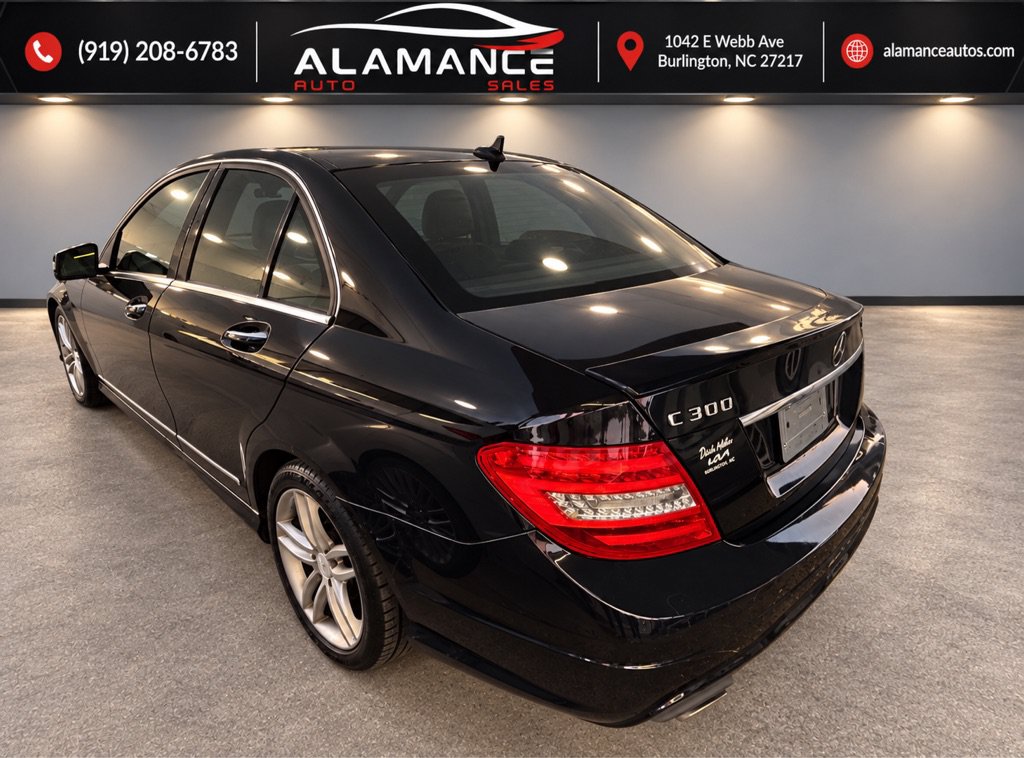 Used 2012 Mercedes-Benz C 300 4MATIC Sedan image 25