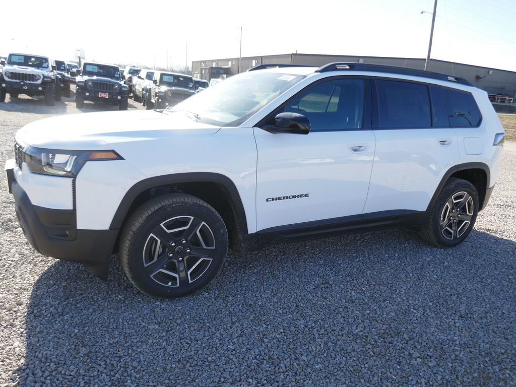 New 2026 Jeep Cherokee Laredo image 7