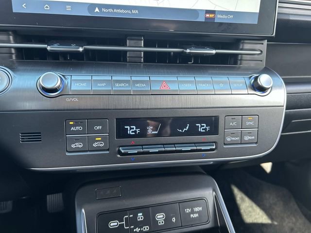 Certified 2025 Hyundai Kona Limited image 30