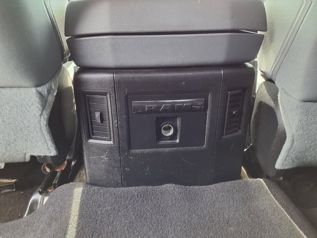 Used 2015 RAM 1500 Big Horn AWD/4WD image 24