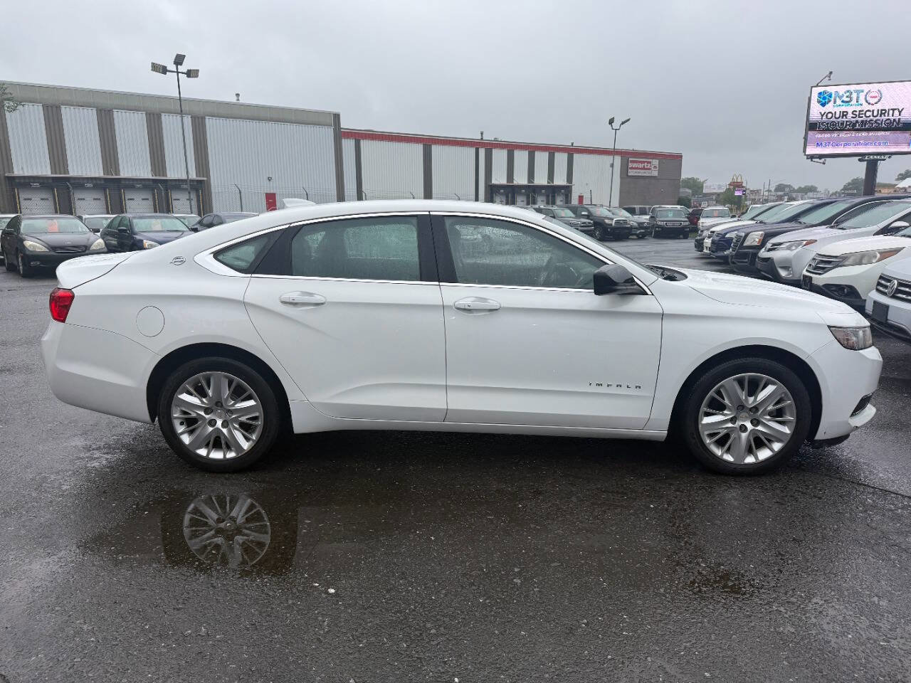 Used 2018 Chevrolet Impala LS image 4