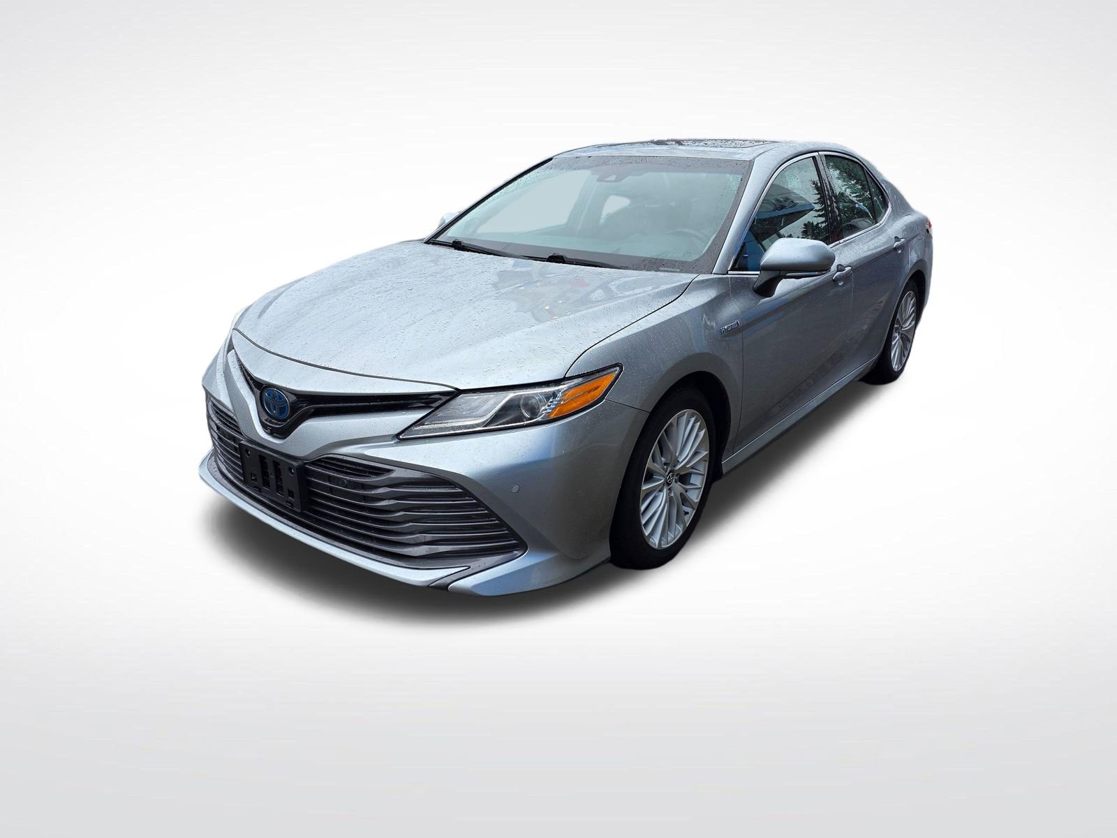 Used 2018 Toyota Camry XLE w/ Audio Package image 2