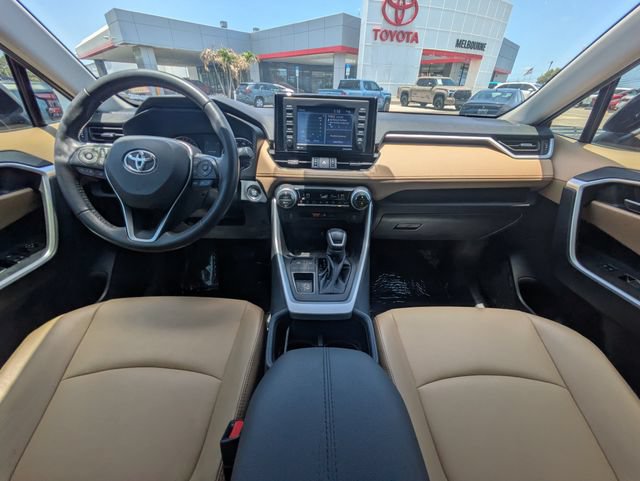 Used 2022 Toyota RAV4 XLE Premium FWD image 15