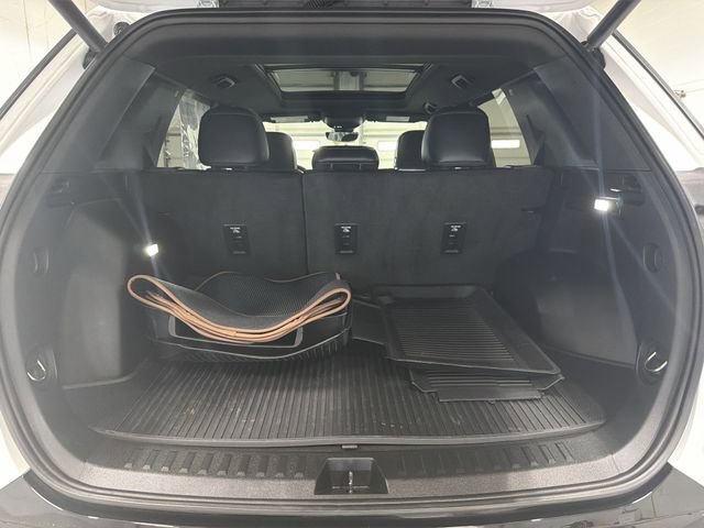 Certified 2026 GMC Terrain AT4 w/ Convenience Package III AWD/4WD image 15
