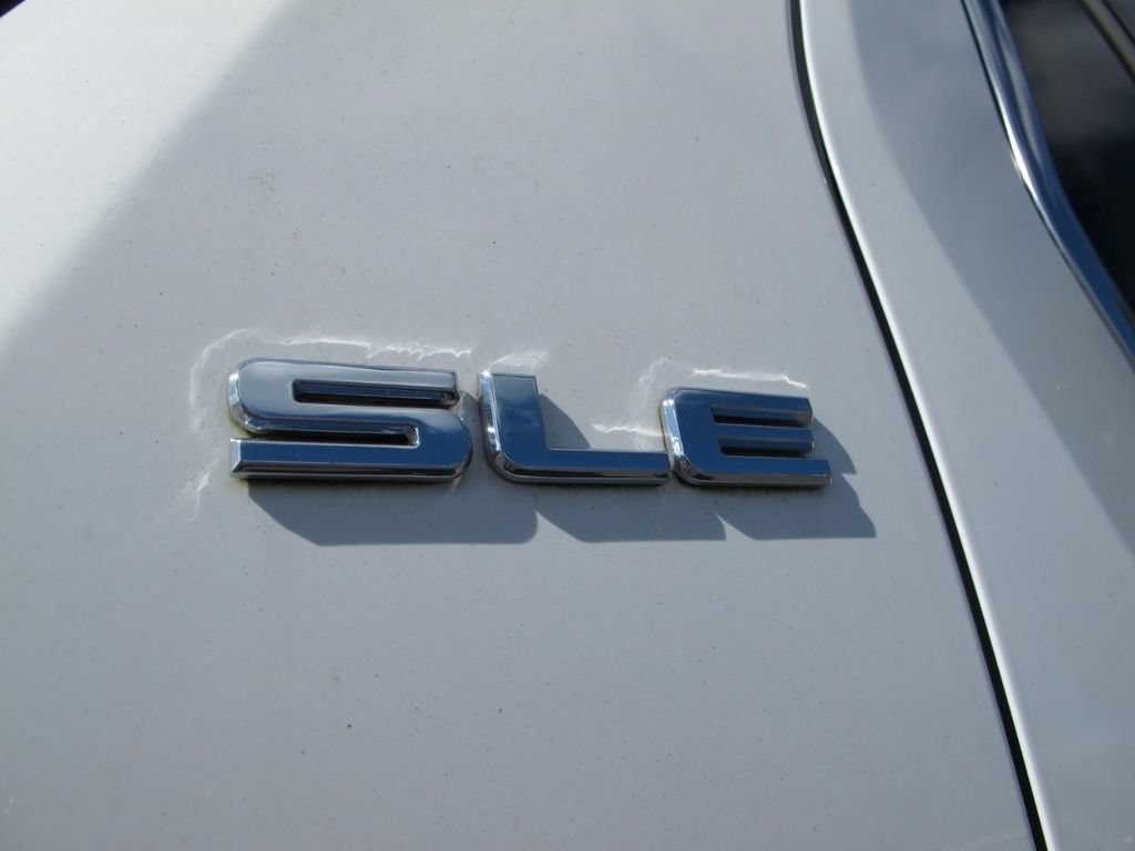 Used 2016 GMC Terrain SLE FWD image 4