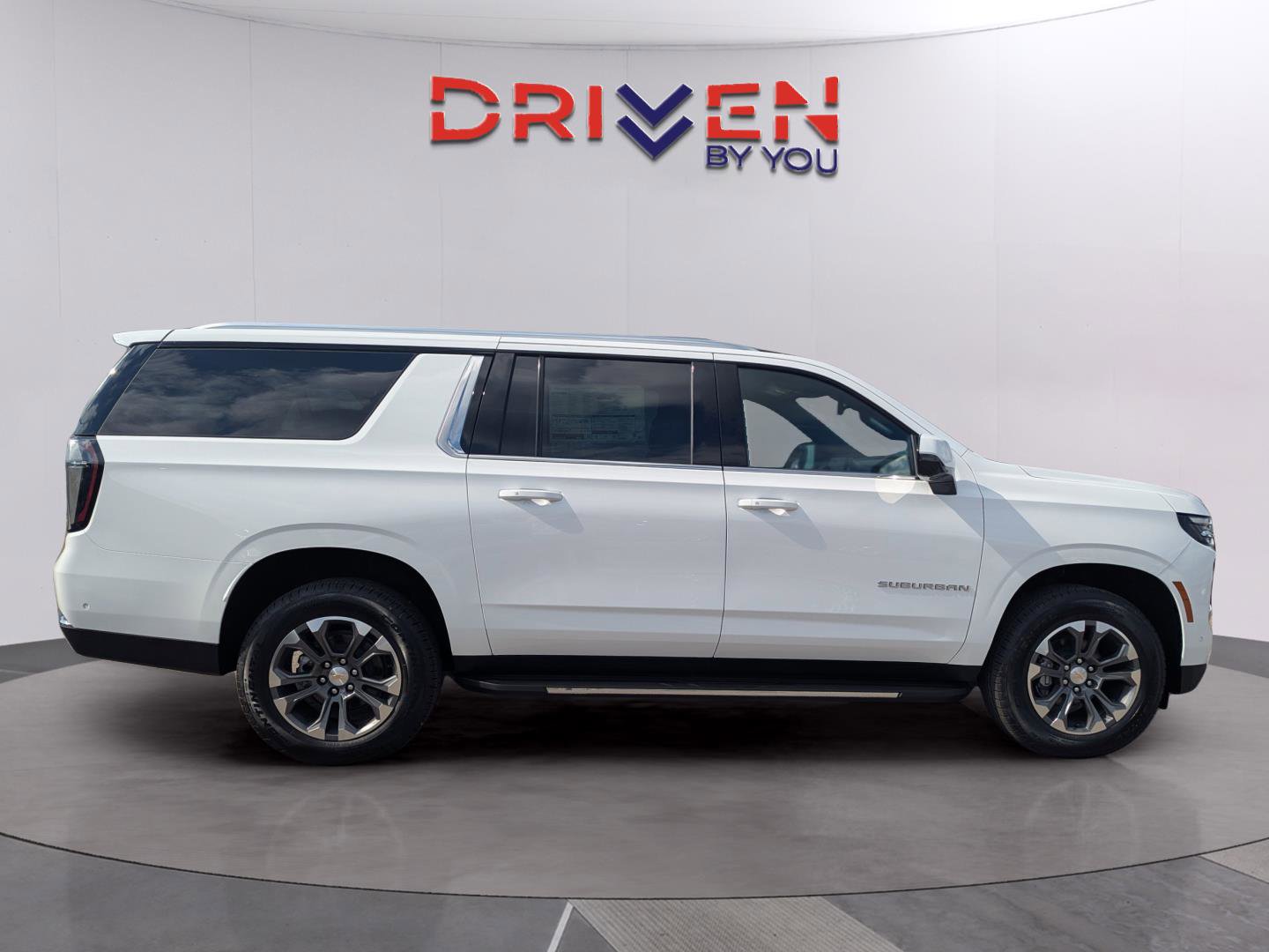 New 2026 Chevrolet Suburban LT w/ Comfort Package RWD image 6