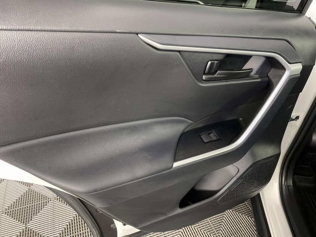 Used 2025 Toyota RAV4 LE image 25