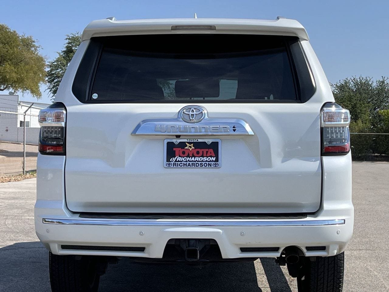 Used 2023 Toyota 4Runner Limited AWD/4WD image 5