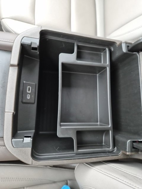 Certified 2024 Chevrolet Suburban Z71 w/ Luxury Package image 26