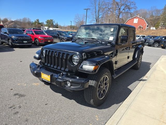Used 2021 Jeep Gladiator Overland image 3