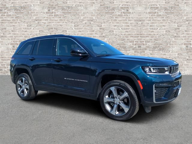 New 2026 Jeep Grand Cherokee Limited w/ Luxury Tech Group II