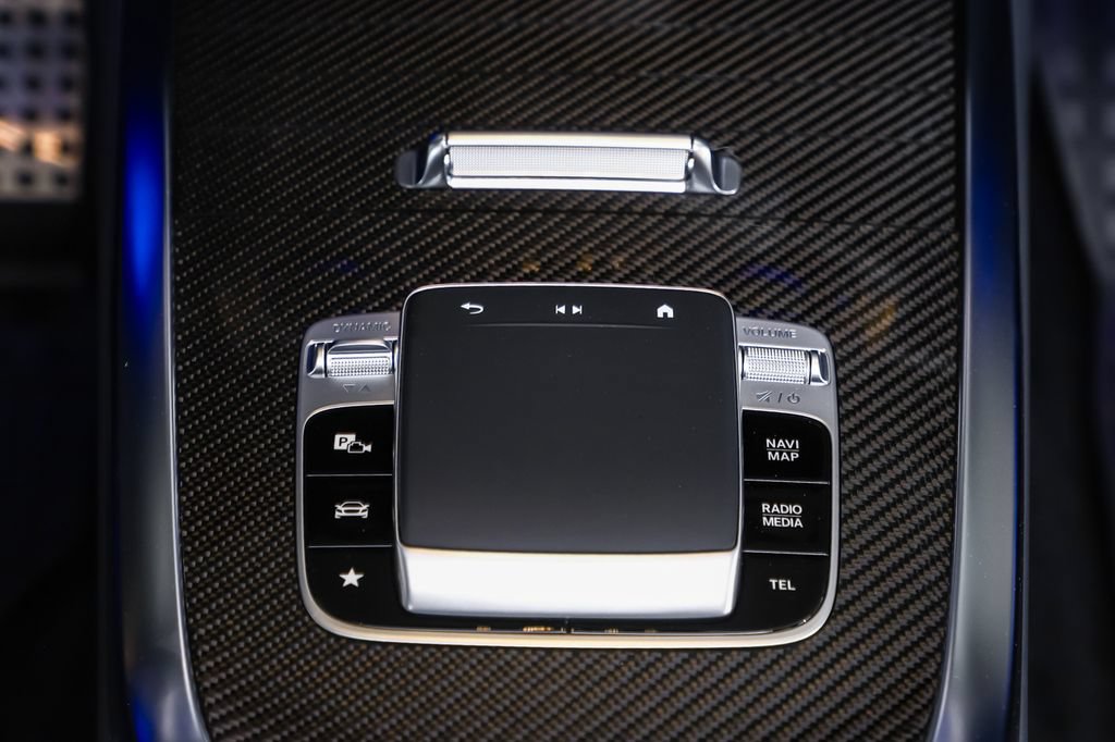Certified 2025 Mercedes-Benz G 63 AMG 4MATIC image 17