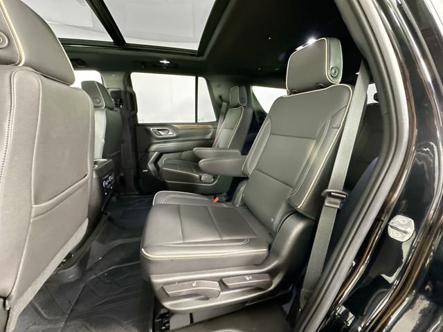 Used 2023 Chevrolet Tahoe Premier AWD/4WD image 4