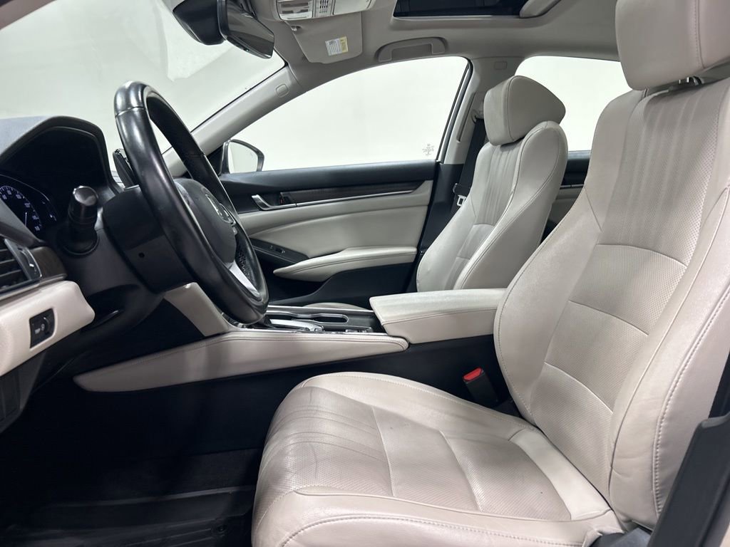 Used 2019 Honda Accord EX-L image 10