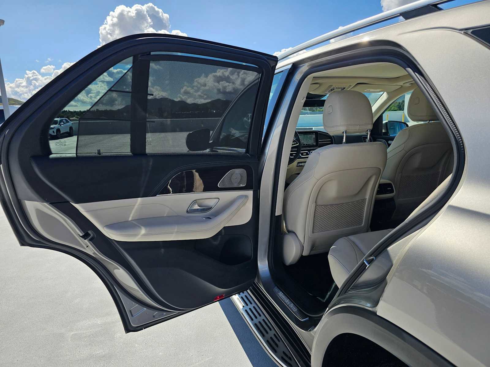 Used 2021 Mercedes-Benz GLE 350 4MATIC image 15