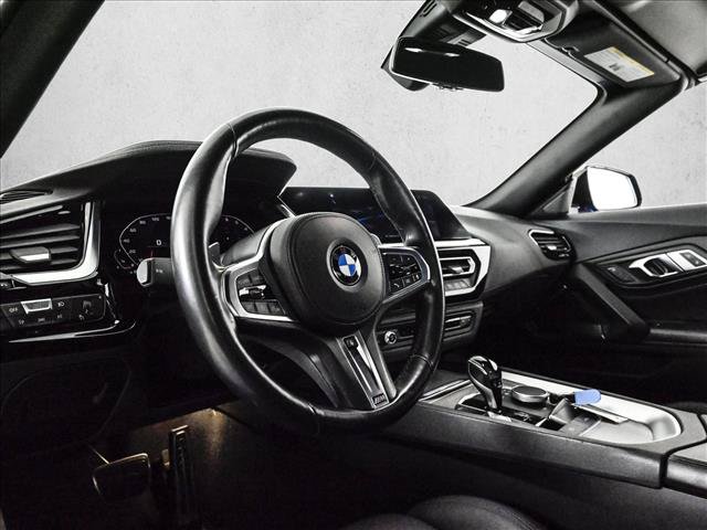Used 2020 BMW Z4 M40i RWD image 10