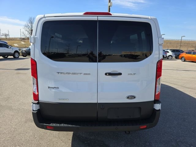 Certified 2023 Ford Transit 350 XLT RWD image 4
