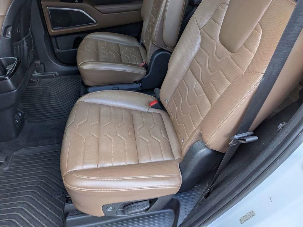 Certified 2022 Kia Telluride SX w/ SX Prestige Package image 29