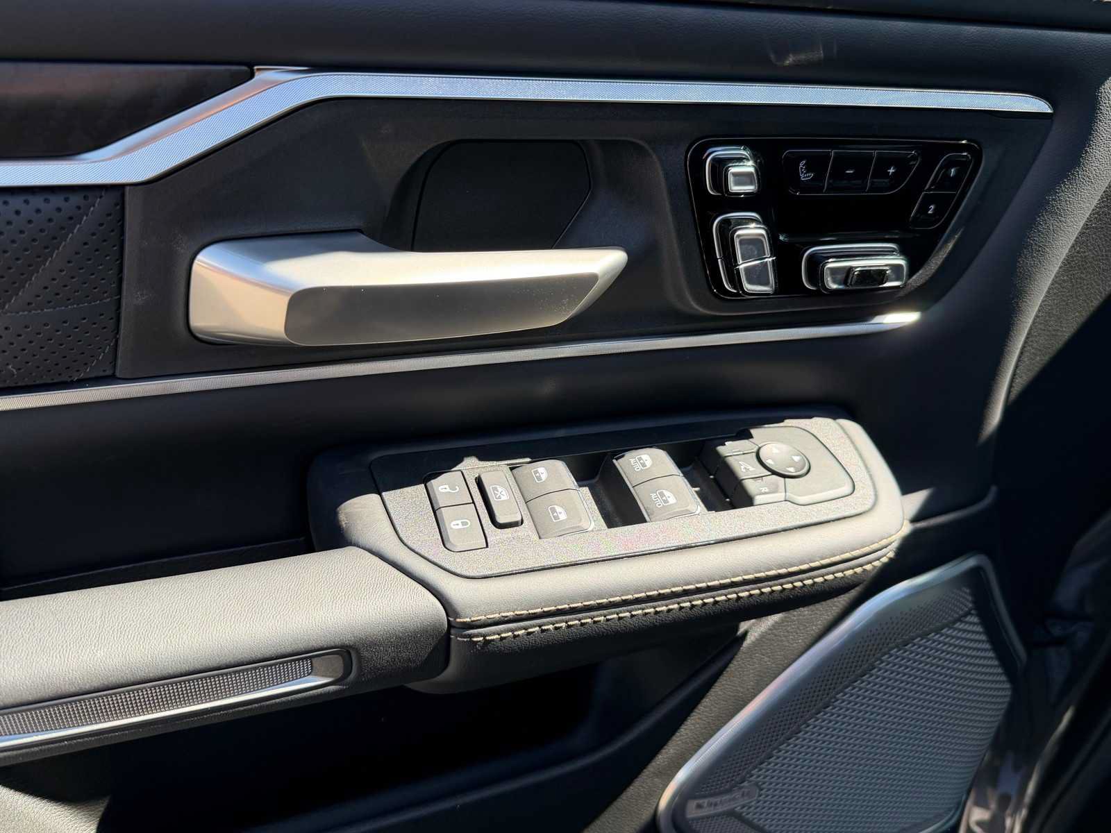 New 2026 RAM 1500 Tungsten AWD/4WD image 26