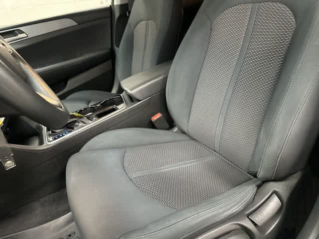 Used 2018 Hyundai Sonata SE FWD image 10