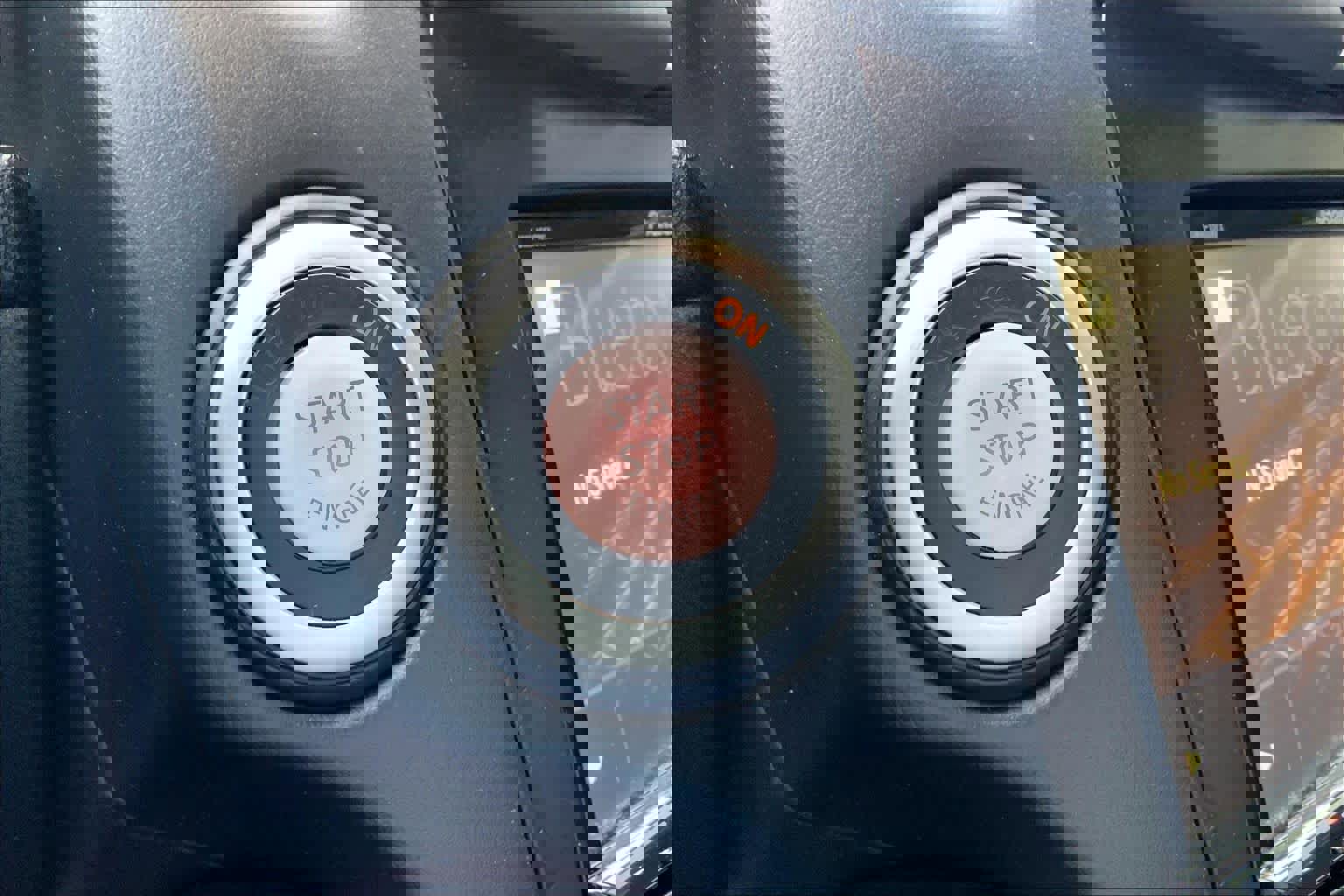 Used 2016 Nissan 370Z w/ Sport Package image 30