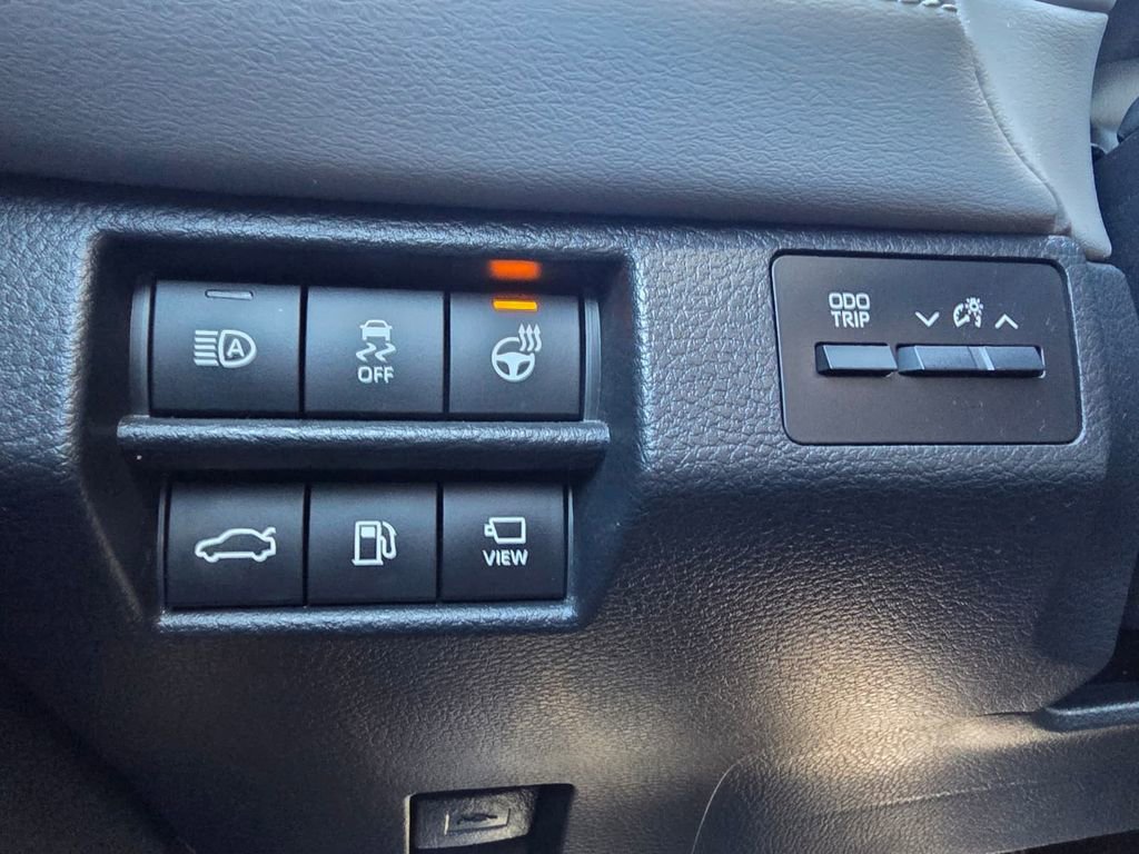 Used 2020 Toyota Avalon Limited w/ Advanced Safety Package FWD image 24