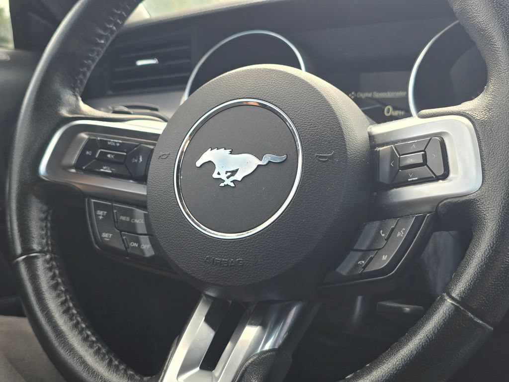 Used 2019 Ford Mustang Coupe w/ Equipment Group 101A RWD image 4
