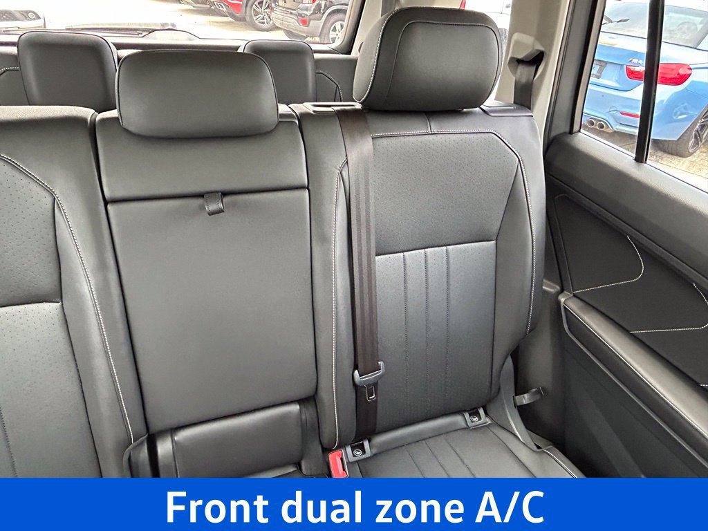 Certified 2023 Volkswagen Tiguan SE w/ Panoramic Sunroof Package FWD image 17